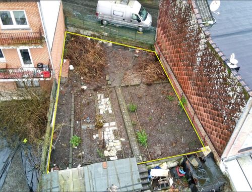                                         Bouwgrond te koop in Montignies-sur-Sambre, € 37.500
