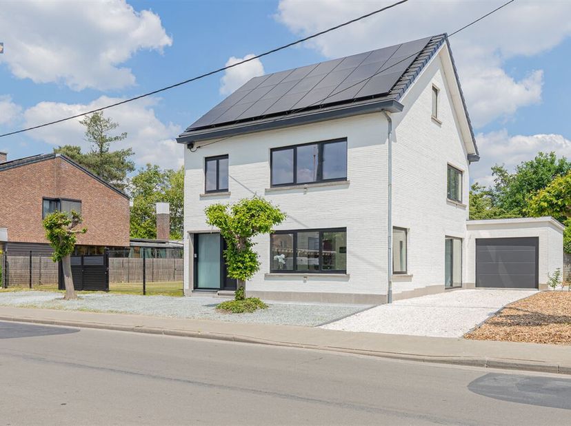 Maison à vendre
                    à 2890 Sint-Amands