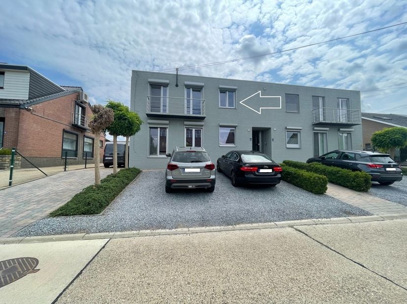 Mooi instapklaar appartement met 3 slaapkamers, ruim terras en tuintje gelegen in Waltwilder.&lt;br /&gt;
&lt;br /&gt;
Indeling appartement:&lt;br /&gt;
1ste verdieping