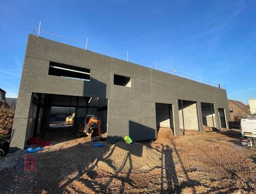                                         Bâtiment d’entreprise à vendre à Oudenburg, € 255.000
