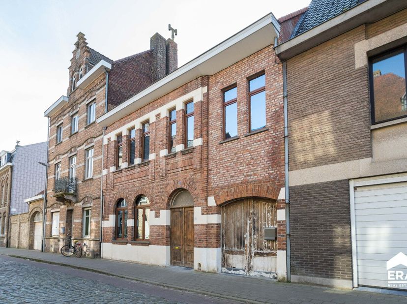Appartement à vendre
                    à 8900 Ieper