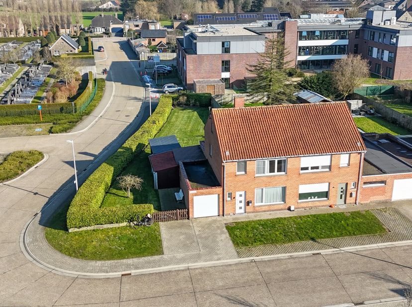 Maison à vendre
                    à 8460 Oudenburg