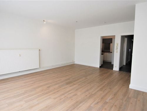                                         Appartement à louer à Maaseik, € 715
