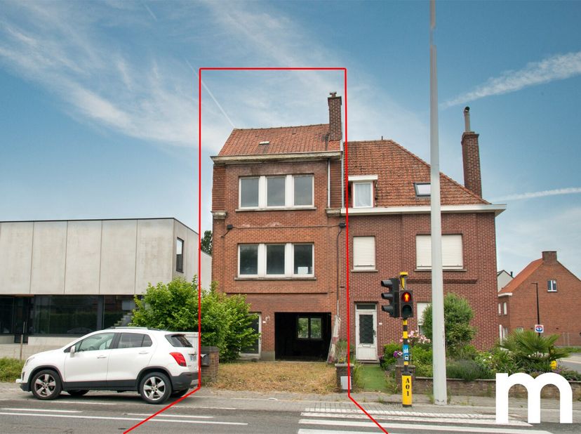 Deze woning biedt de perfecte mogelijkheid om volledig naar eigen smaak in te richten. Dit een unieke kans voor wie op zoek is naar een woning in Kuur