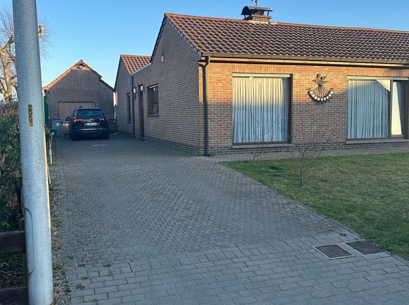 Maison à vendre
                    à 9185 Wachtebeke