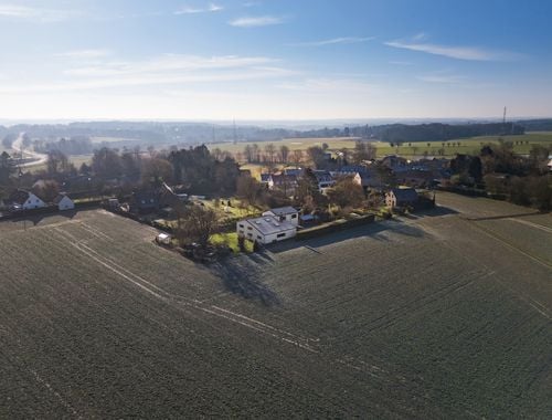                                         Villa à vendre à Céroux-Mousty, € 1.050.000
