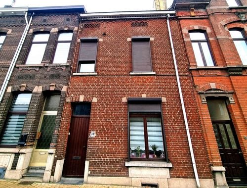                                         Woning te koop in Charleroi, € 125.000

