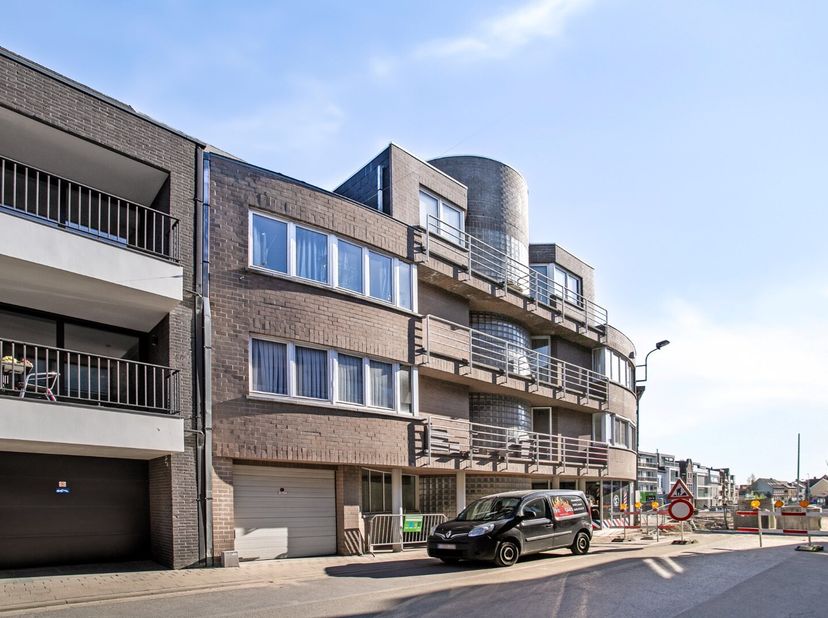 Bien professionnel à vendre
                    à 8930 Lauwe