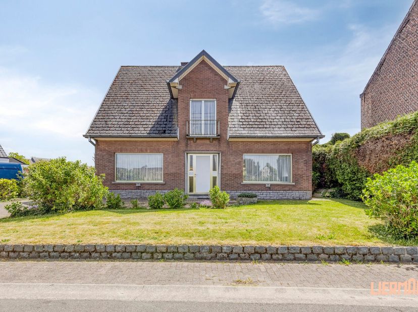 Maison à vendre
                    à 9420 Burst