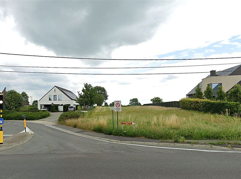 Terrain à bâtir unique à Ingooigem - Idéal pour vivre et travailler !&lt;br /&gt;
Découvrez cette opportunité exceptionnelle de réaliser votre propre projet