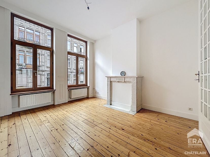 rong&amp;gt;ETTERBEEK  SUPERBE DUPLEX 1 CHAMBRE + BUREAU AVEC JARDIN PRIVATIF Etterbeek (Quartier Saint-Michel)  ERA Châtelain vous propose ce magnifique