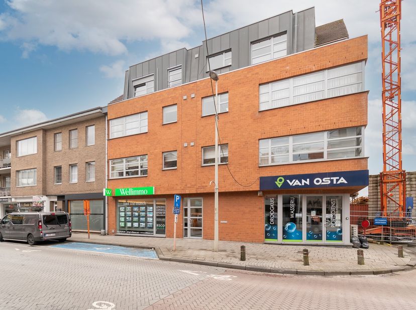 Bien professionnel à vendre
                    à 2630 Aartselaar