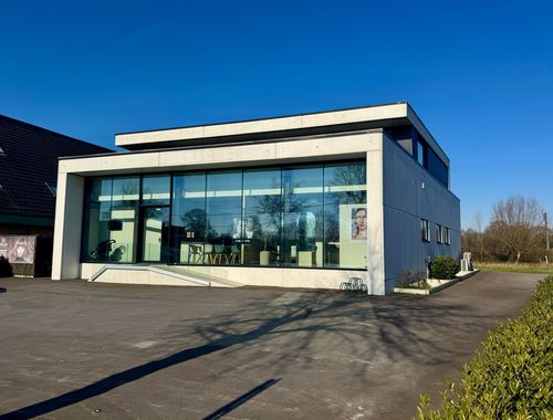                                         Commercieel Gebouw te huur in Zedelgem, € 3.250
