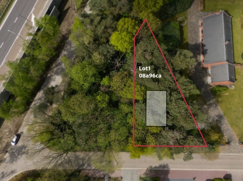 Terrain à vendre
                    à 3600 Genk