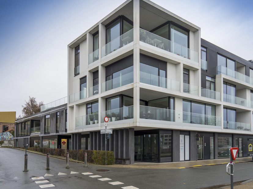 Bien professionnel à louer
                    à 8500 Kortrijk