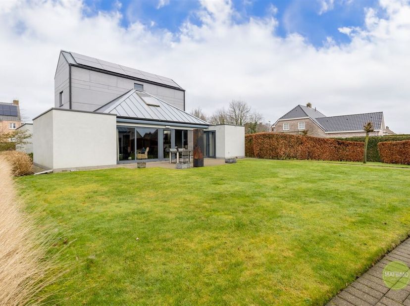 Moderne instapklare woning met multifunctioneel bijgebouw in Arendonk&lt;br /&gt;
Welkom in deze energiezuinige en instapklare woning, perfect voor wie ruim