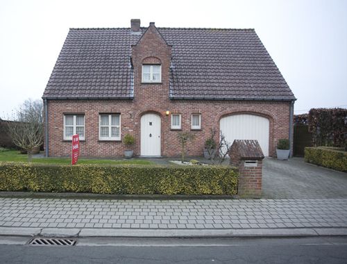                                         Woning te koop in Torhout, € 255.000
