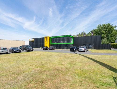                                         Kantoorruimte te huur in Roeselare, € 1.400
