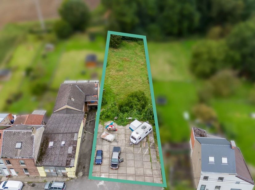 EBimmo vous propose ce très beau terrain à bâtir de +/-1500m² idéalement situé à proximité du centre d&#039;Andenne et de ses nombreuses commodités.&lt;br /&gt;