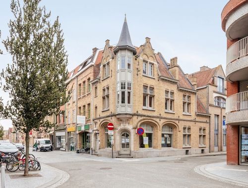                                         Maison à vendre à Ieper, € 750.000
