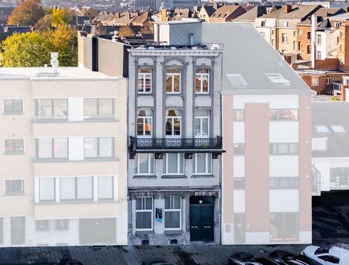                                         Gelijkvloers app. te koop in Tournai, € 199.000
