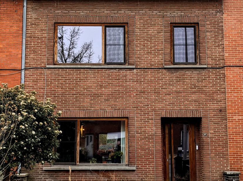 &lt;br /&gt;
Cette maison prête à emménager, située dans le quartier prisé de Runkst, a été entièrement rénovée avec des matériaux de qualité et transformée