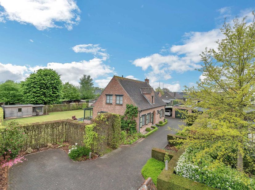 Maison à vendre
                    à 9870 Machelen