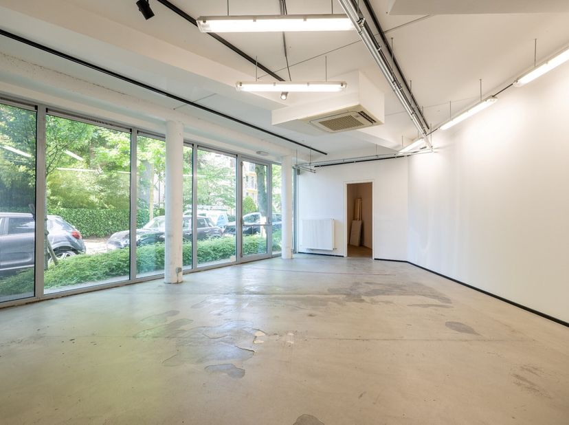 Bien professionnel à vendre
                    à 2930 Brasschaat