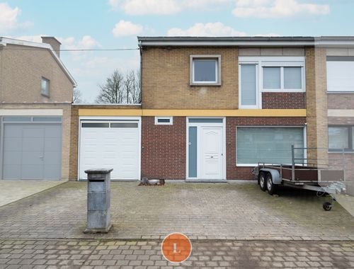                                         Maison à vendre à Moorsele, € 159.000
