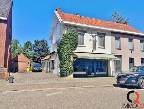                                         Gemengd gebruik te koop in Vorst, € 229.000
