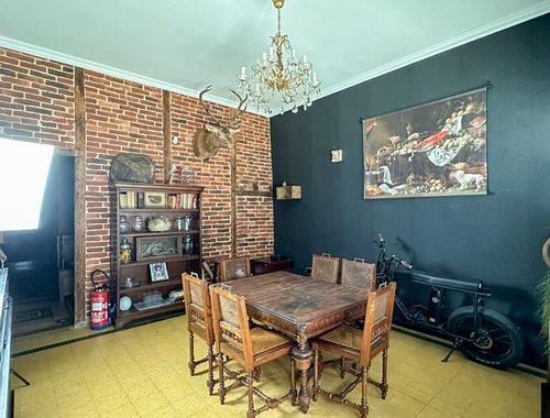                                         Maison à vendre à Binche, € 99.000
