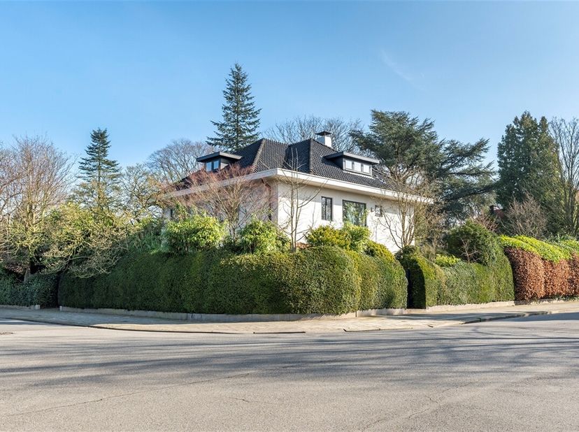 WILRIJK - Parc Den Brandt : Magnifique villa de luxe sur 1.101m² avec 5 chambres et 3 salles de bain dans un emplacement de premier choix.&lt;br /&gt;
A que