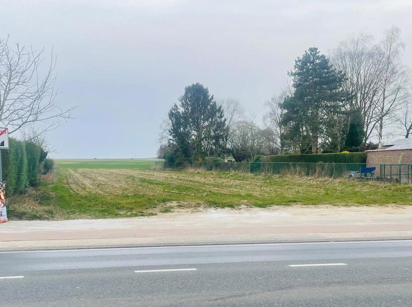 GRIMBERGEN - Nabij het centrum van Grimbergen, dichtbij alle voorzieningen (winkels, scholen, openbaar vervoer,...) biedt Nouckimmo u deze bouwgrond v