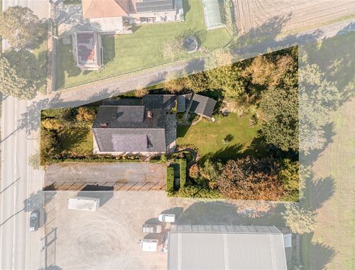                                         Maison exceptionnelle à vendre à Poperinge, € 350.000
