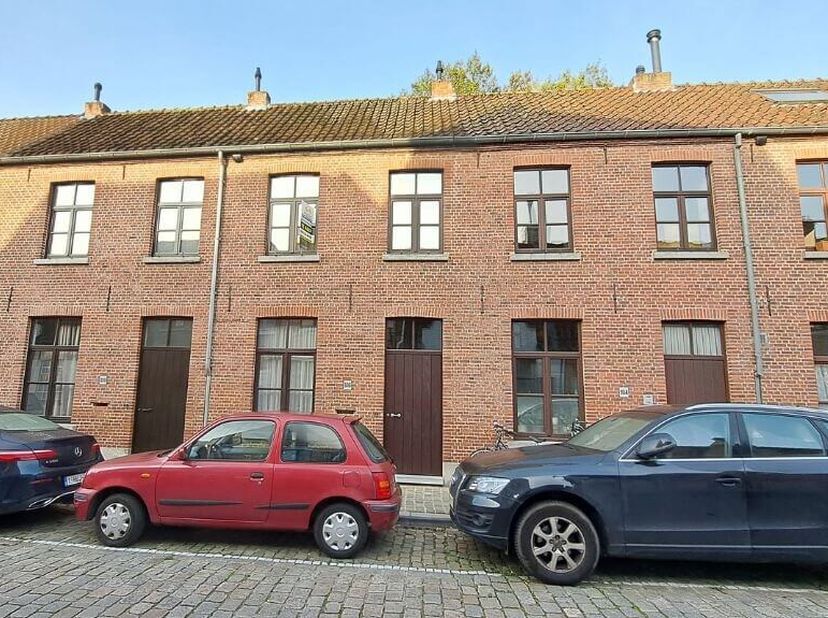 Maison à louer
                    à 8000 Brugge