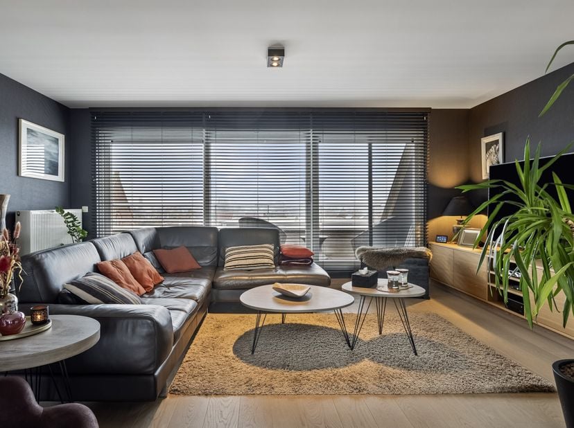 Instapklaar en ruim (152 m²) duplex dakappartement in residentie &#039;T AMERSVELD op De Geite / Sint Jozef (Hooglede).&lt;br /&gt;
Indeling van dit appartement