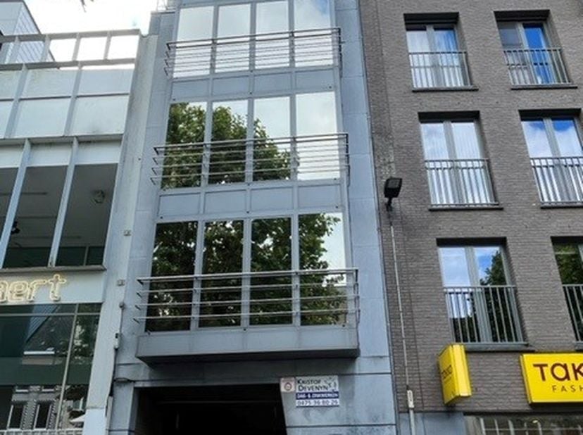 Appartement à louer
                    à 9620 Zottegem