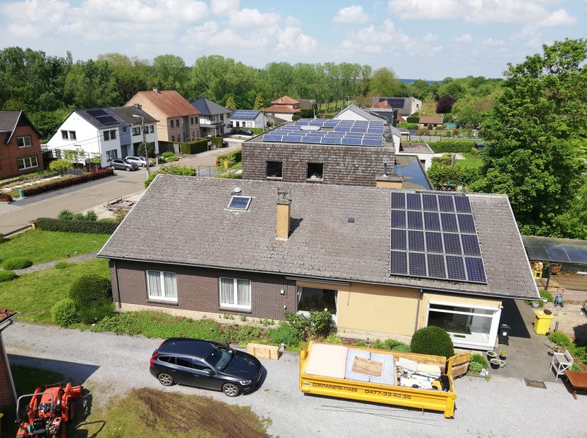Ontdek deze woning aan de fonteinstraat 5a in Scherpenheuvel. Het huis is rustig gelegen in de nabijheid van de stadskern. Deze woning is perfect voor