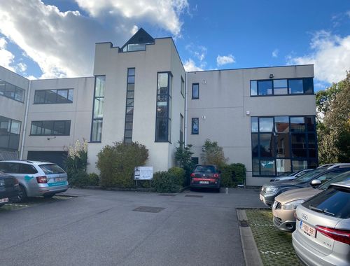                                         Espace de bureaux à louer à Grimbergen, € 3.750
