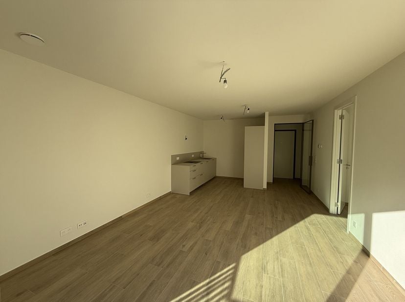 WOLUWE-SAINT-PIERRE - Eerste bewoning - Ideaal gelegen vlakbij Montgomery en de Europese instellingen. Prachtig NIEUW APPARTEMENT (1bed/1bad) van ±65