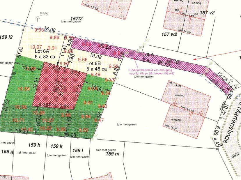 Urban Concept Vilvorde stelt u deze mooie bouwgrond voor, een perceel van 548 m² aan de achterzijde voor de bouw van een 3-gevelvilla. Het terrein is