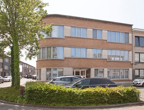                                         Appartement à louer à Lier, € 840

