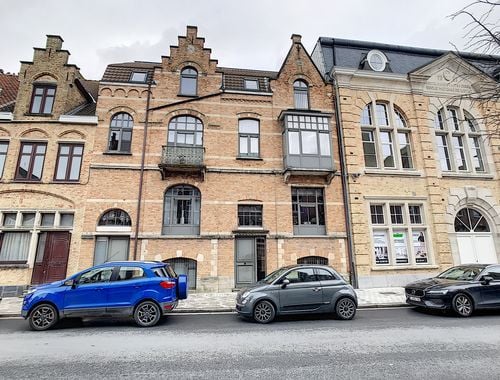                                         Appartement à louer à Ieper, € 590
