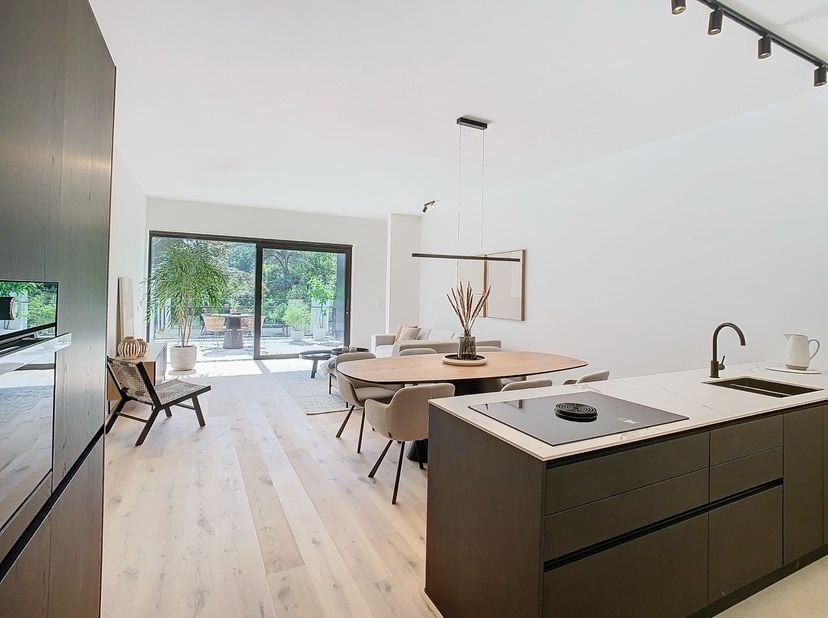 Exclusief wonen in Residentie Haffmanshof ✨&lt;br /&gt;
&lt;br /&gt;
Wonen met een adembenemend zicht op Park Haffmans? Deze stijlvolle Serenity Duplex van 120,74