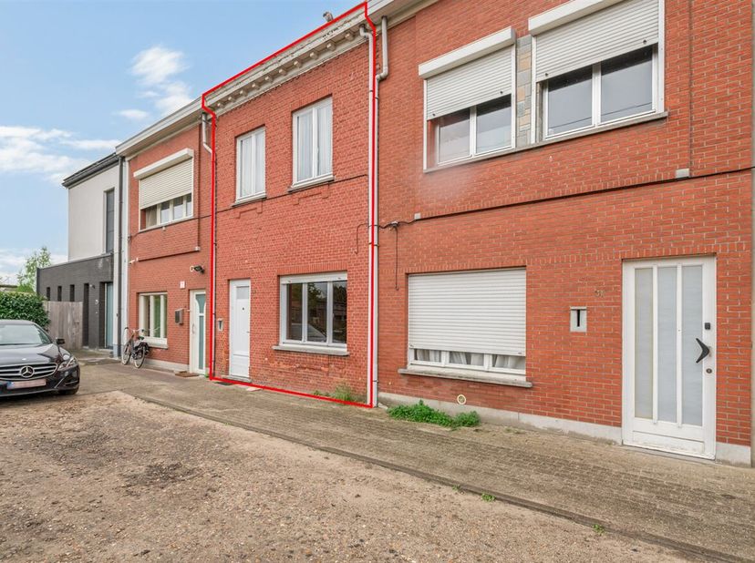 Te renoveren stadswoning met tuin in hartje Turnhout&lt;br /&gt;
Bent u op zoek naar een woning die u volledig naar eigen smaak kunt inrichten? &lt;br /&gt;
Deze