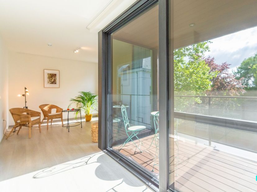 Verkocht. Compromis in opmaak.&lt;br /&gt;
Deze assistentieflat op de tweede verdieping van residentie Wisselbeke biedt een unieke combinatie van zelfstandi