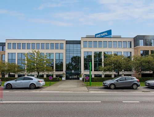                                         Kantoorruimte te huur in Zellik, € 3.710
