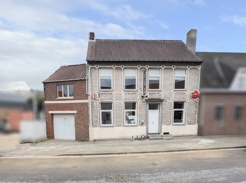 Appartement à vendre
                    à 9620 Zottegem