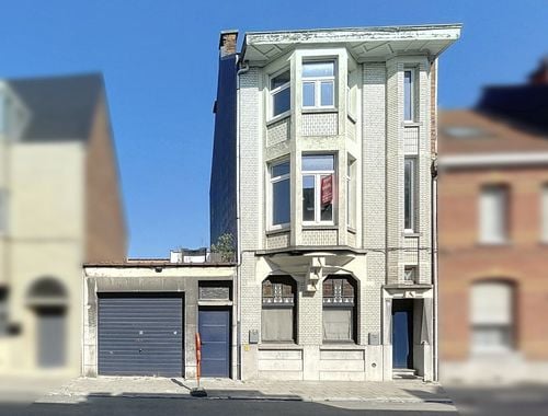                                         Rijwoning te koop in Sint-Niklaas, € 100.000
