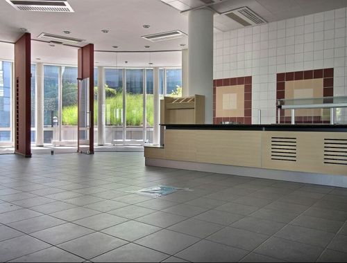                             Bedrijfsgebouw te koop in Sint-Lambrechts-Woluwe

